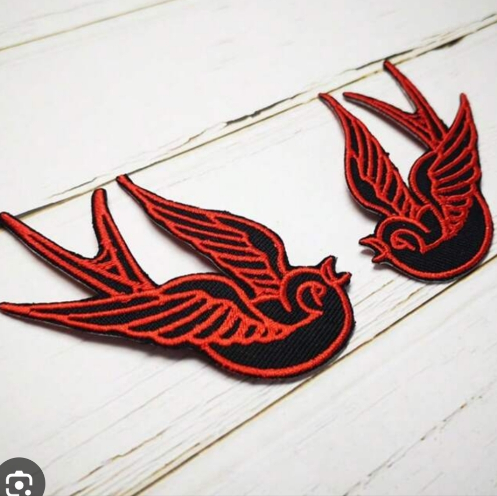 Red Black Embroidered Tattoo Folk Art Style Iron On Patches set of 2